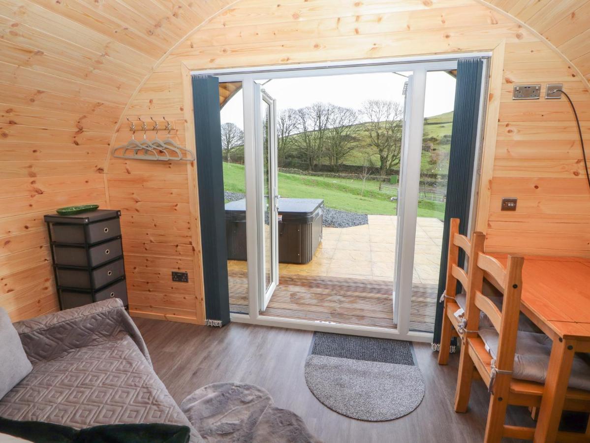 Beech Villa Ulverston Buitenkant foto